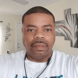 Pierre Thomas Sr.