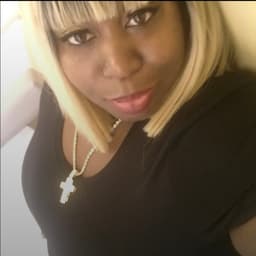 Yolanda Lowe