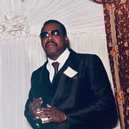 Harry Dickerson