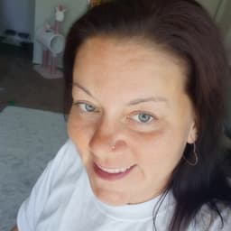 Stephanie Connors