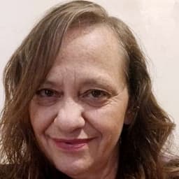 Laura Lamb