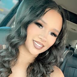 Alejandra Ambriz