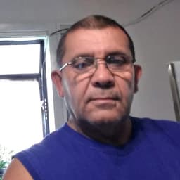 Ramón Nieves