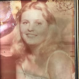 Lynn Anderson