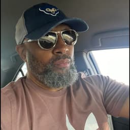 Deuce Thomas