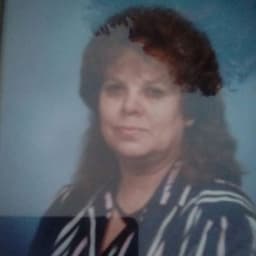 Elaine Nelson