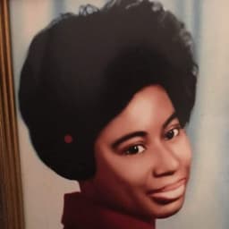 Shirley Gray