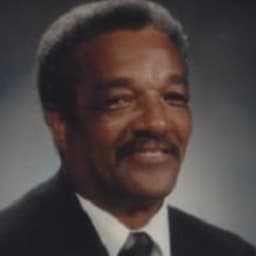 Willie Carr
