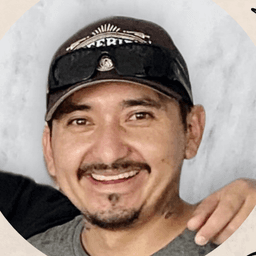 Dennis Hernandez
